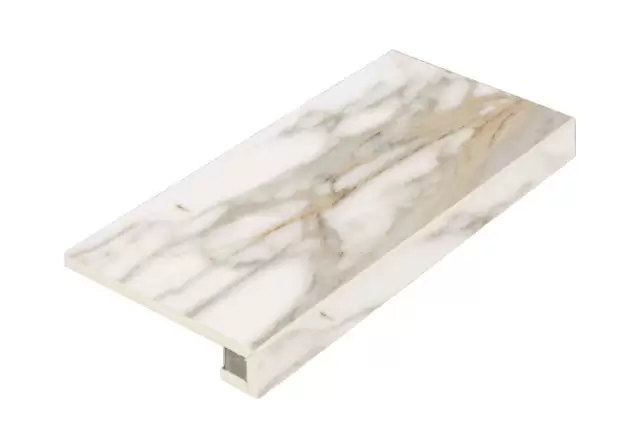 ШАРМ ЭВО КАЛАКАТТА СТУПЕНЬ ФРОНТАЛЬНАЯ